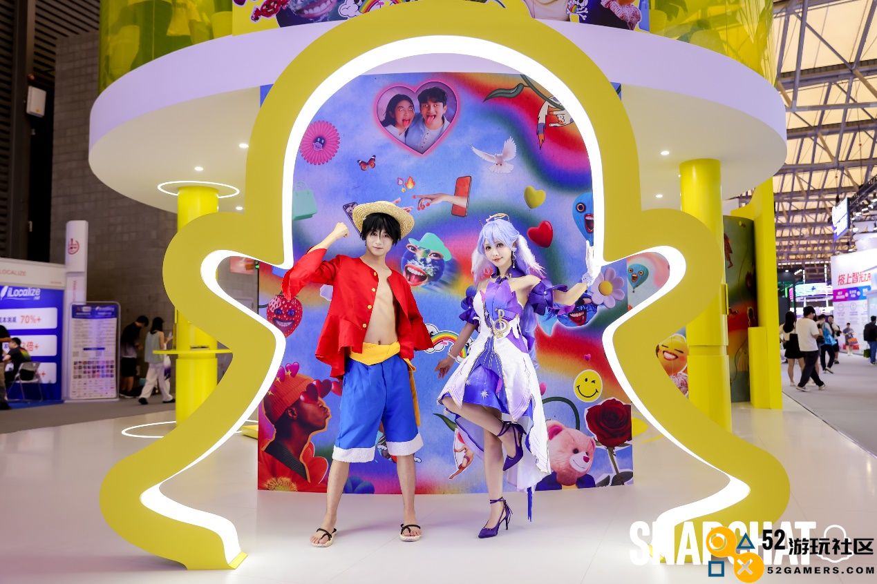 Snapchat携“巨型AR魔镜”空降ChinaJoy，成B2B展馆最热展台之一